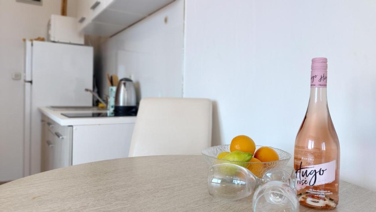 Sea Side Apartments Βόντιτσε Εξωτερικό φωτογραφία