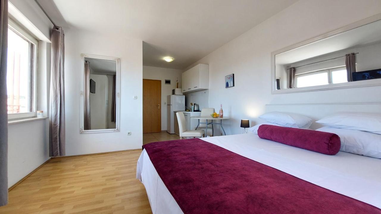 Sea Side Apartments Βόντιτσε Εξωτερικό φωτογραφία